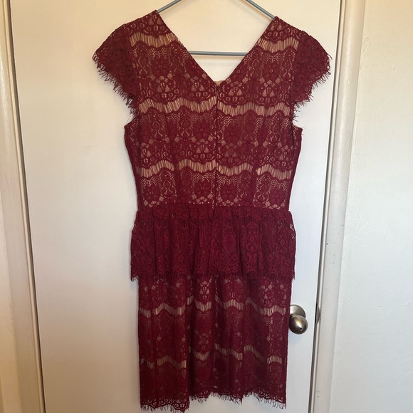 Maeve Elsa peplum lace dress (Anthropologie) - Picture 4 of 10